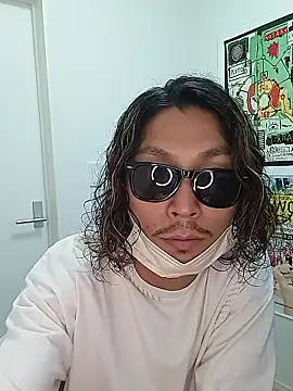 specialz0831 online show from October 28, 4:48 am