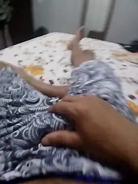 Ademir2025 online show from December 21, 8:28 pm