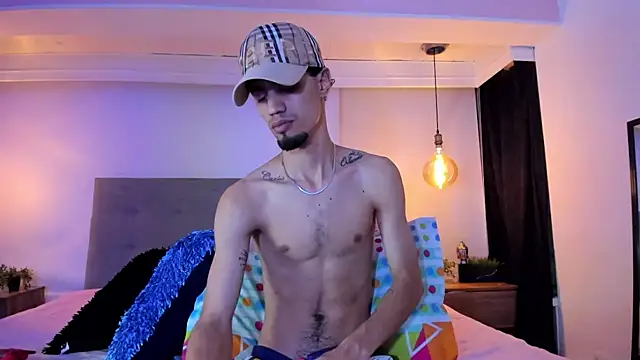 Chris Angel  online show from February 23, 3:30 am