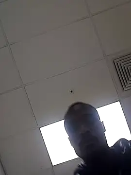 TPNUTS online show from November 14, 10:06 am