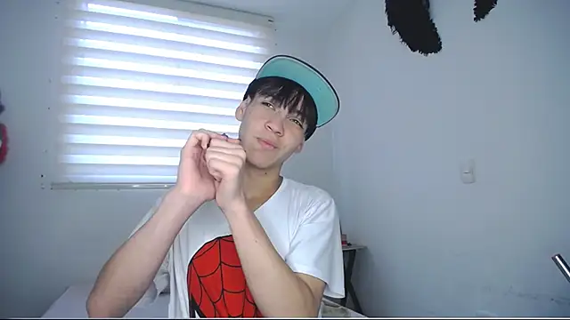 lucky stricke online show from October 10, 8:56 pm