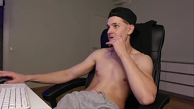 Mark Karson online show from October 22, 8:23 pm