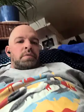 N2OBROWNIES online show from October 5, 12:25 am