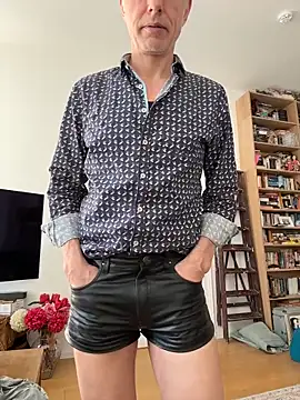 SexyLeon8 online show from March 16, 7:12 am