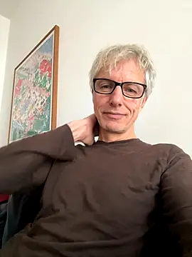 SexyLeon8 online show from October 27, 1:35 pm