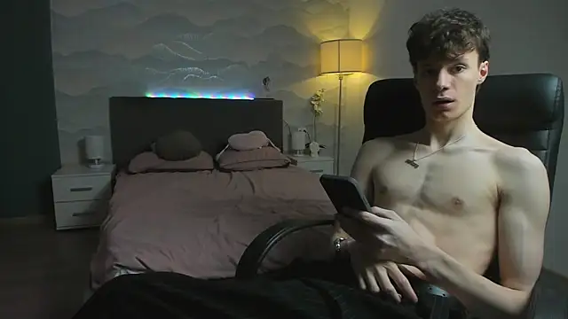 Edvard Blare online show from October 15, 3:52 pm