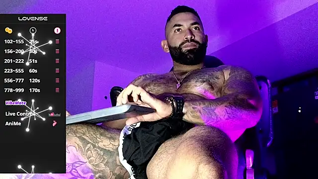 Max-prada online show from February 26, 1:29 am