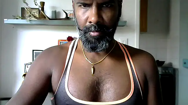 frenchblackc31 online show from September 21, 12:49 pm