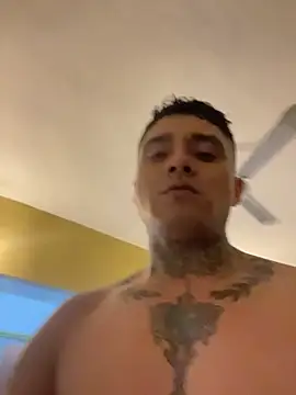 siilvestremx online show from November 29, 4:14 am