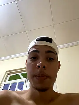 henrycoutto online show from October 3, 5:40 pm
