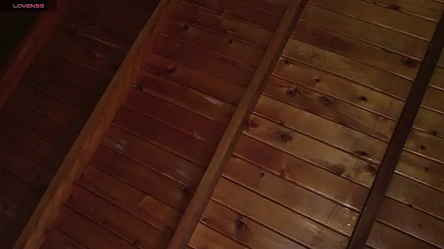 Taurito    online show from October 10, 4:50 am