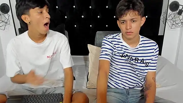 Sebas cat online show from November 14, 2:26 am