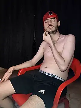 bigcockwhite777 online show from October 16, 5:32 pm