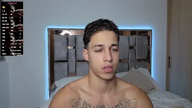 Snapshot of orionblaze69_ chatting on September 9, 2:44 am orionblaze69 online show from September 9, 2:44 am