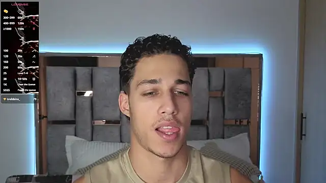 Snapshot of orionblaze69_ chatting on September 16, 4:46 am orionblaze69 online show from September 16, 4:46 am