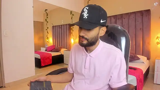 Ryan Jackson  online show from November 2, 4:17 am