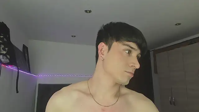 stevve 14 online show from October 21, 1:42 am