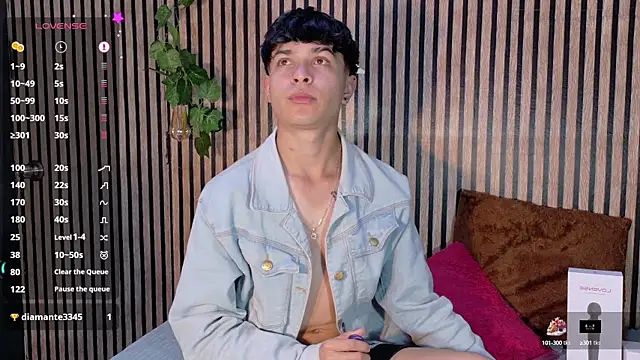 Felipe boy1 online show from September 27, 4:43 am