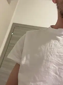 mario231197 online show from February 21, 2:01 am