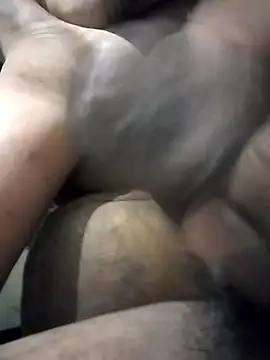 Curvy Pounder online show from September 26, 11:57 pm