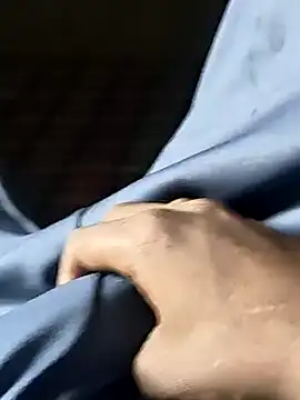 delhi gigolo 5in online show from March 7, 1:58 am