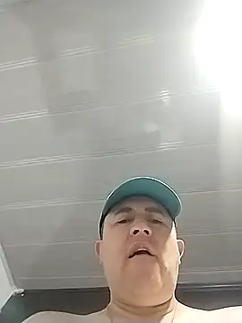 BigCristh79 online show from October 17, 7:29 pm