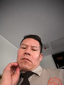 Manu0586 online show from October 19, 9:18 pm