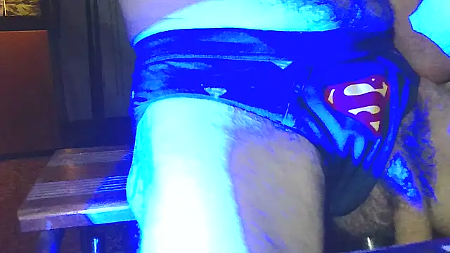 Super Man 2425 online show from October 7, 5:06 pm