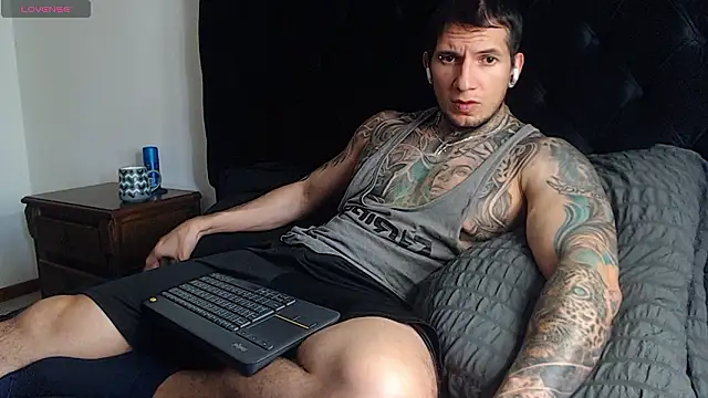 Shane Clay online show from February 10, 7:07 pm