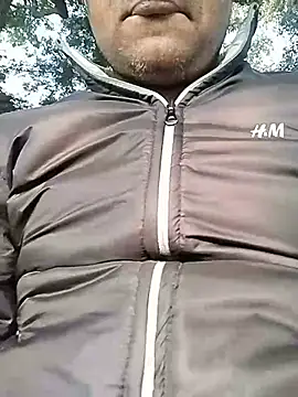 Dickdelhi online show from January 19, 9:55 am