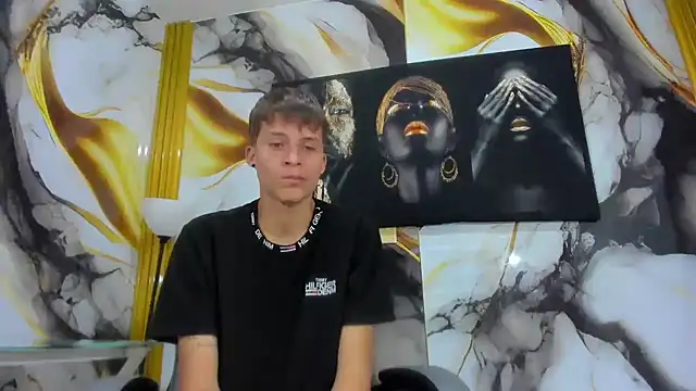 mono blonde online show from October 1, 6:45 pm