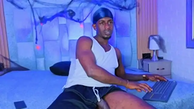 pipedark  online show from October 17, 4:38 am