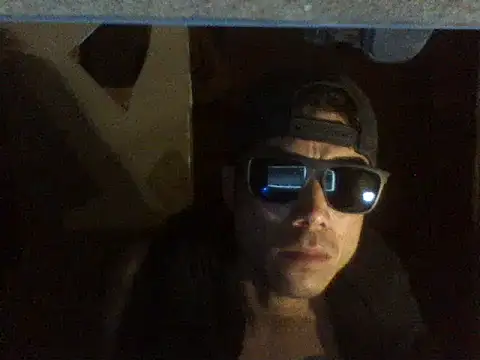 Lunaty00 online show from April 19, 7:41 am