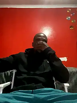 BaggyDirt online show from October 12, 8:25 pm