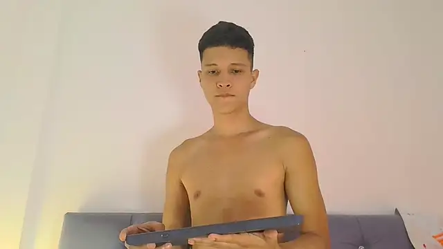 Twinkcock22 online show from October 7, 5:11 am