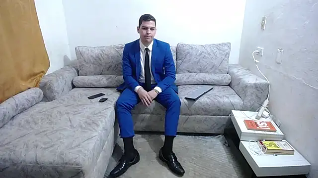 Victor Maitland online show from October 11, 4:05 am