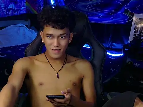 kenbigcockxx online show from July 14, 7:56 am