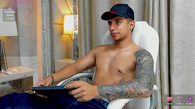 jaze bradley online show from October 11, 11:58 am