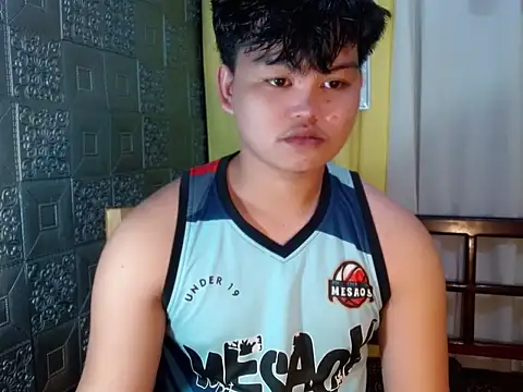 Reynelcock online show from November 20, 6:56 am