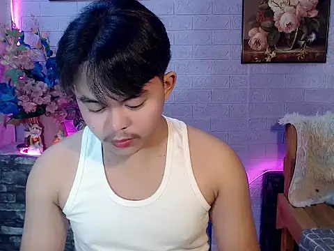 urguy toshi online show from July 4, 1:36 pm
