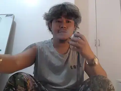 tastylicious John19 online show from November 15, 1:02 pm