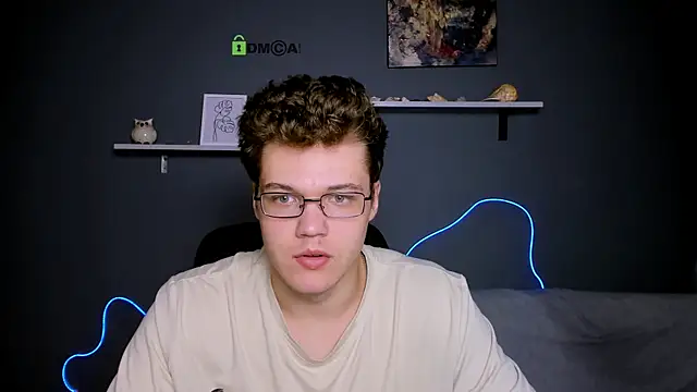 lucas long  online show from September 25, 1:10 pm