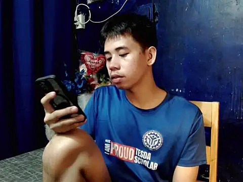 urasianbigcock online show from November 4, 1:34 pm