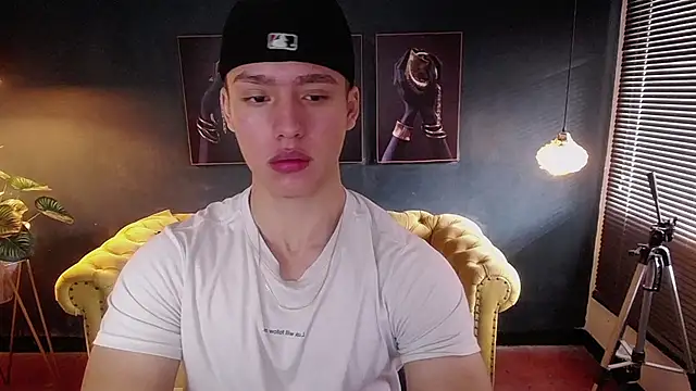 deivid parker online show from December 2, 2:09 pm