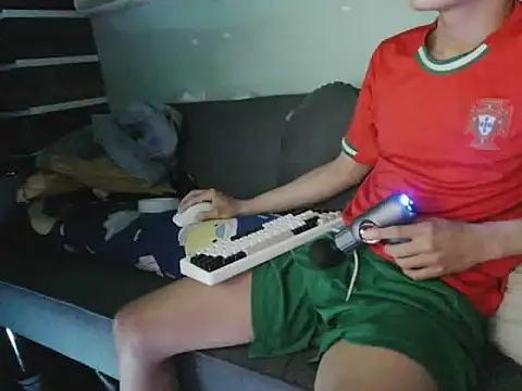 boyhigh1997 online show from November 5, 6:10 pm