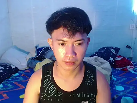 onebigloadxxx online show from October 24, 4:42 pm