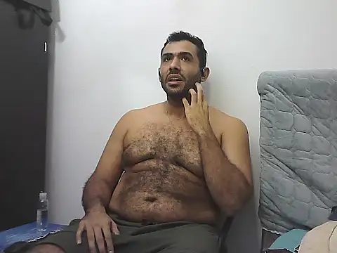 morenocabro10 online show from November 15, 2:02 am