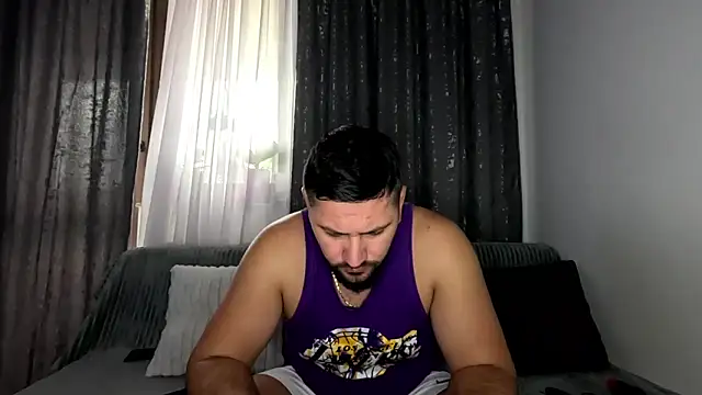 Gold Alpha Boy online show from October 9, 7:46 am