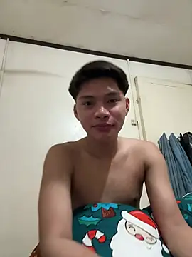 Helleron online show from February 18, 3:20 pm