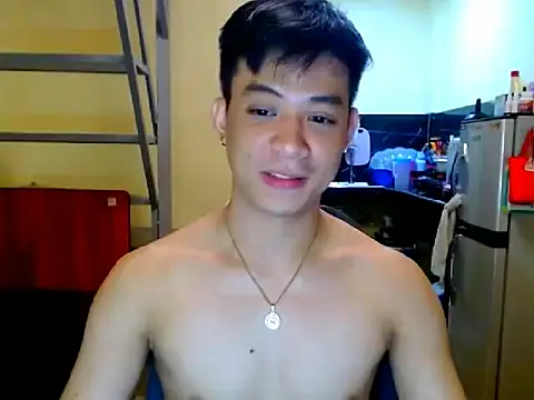 ASIANFULLYLOADEDCUM online show from April 19, 6:10 pm